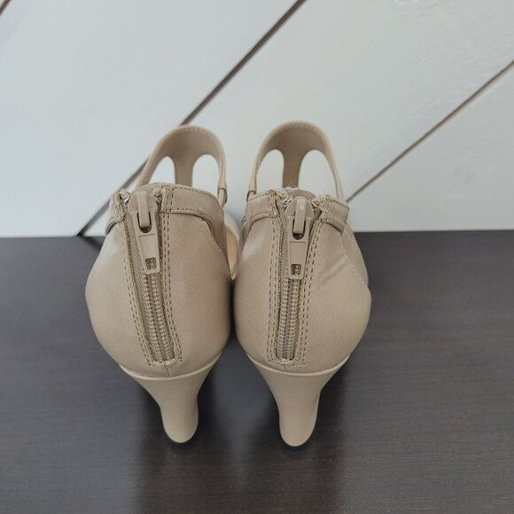 NEW Easy Street Womens Nude Pearlized Flash Women's 8.5M T-Strap Heels 5CT - Picture 4 of 9